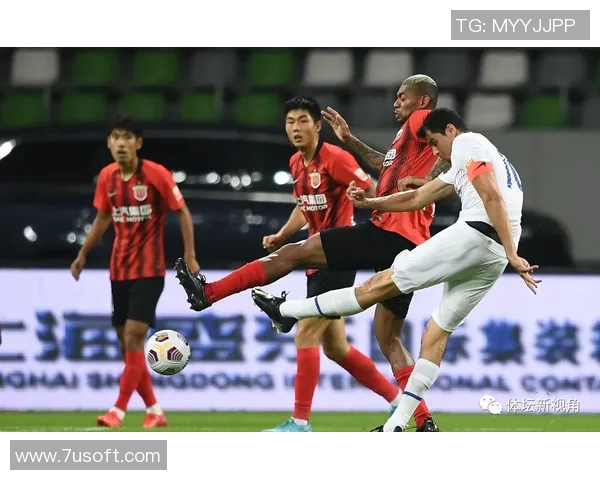 重庆篮球队以90分领跑欧锦赛积分榜展现强大实力与团队合作精神 重庆篮球队以90分领跑欧锦赛积分榜展现强大实力与团队合作精神