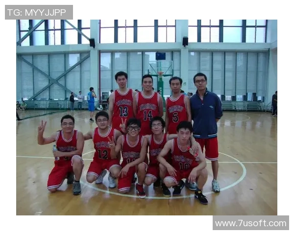 南京篮球队与成都篮球队赛后分析实力对比与战术探讨