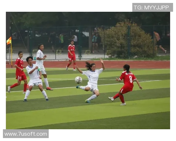 足球明星精彩瞬间集锦韵律剪辑让你领略绿茵场上的魅力与激情 足球明星精彩瞬间集锦韵律剪辑让你领略绿茵场上的魅力与激情